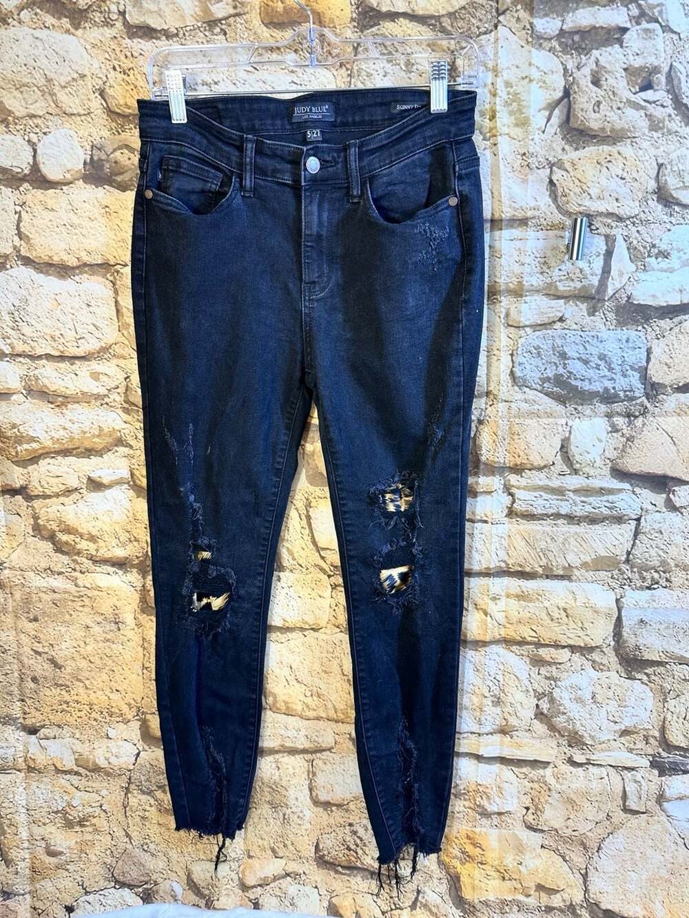 Judy Blue Los Angeles Skinny Fit Distressed Dark Wash Jeans Size 5/27